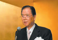 川口 貢理事長